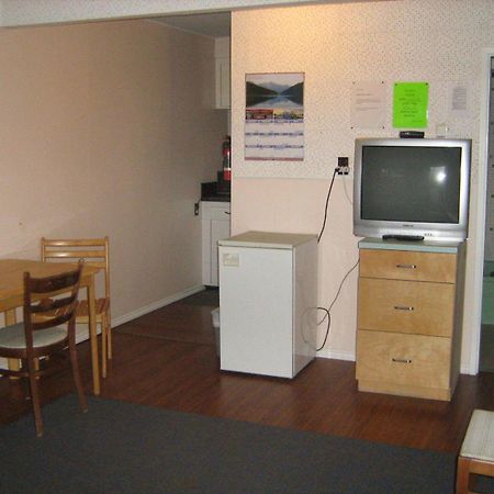 קווסנל Airport Inn חדר תמונה