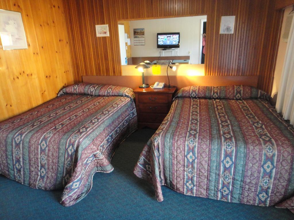 קווסנל Airport Inn חדר תמונה
